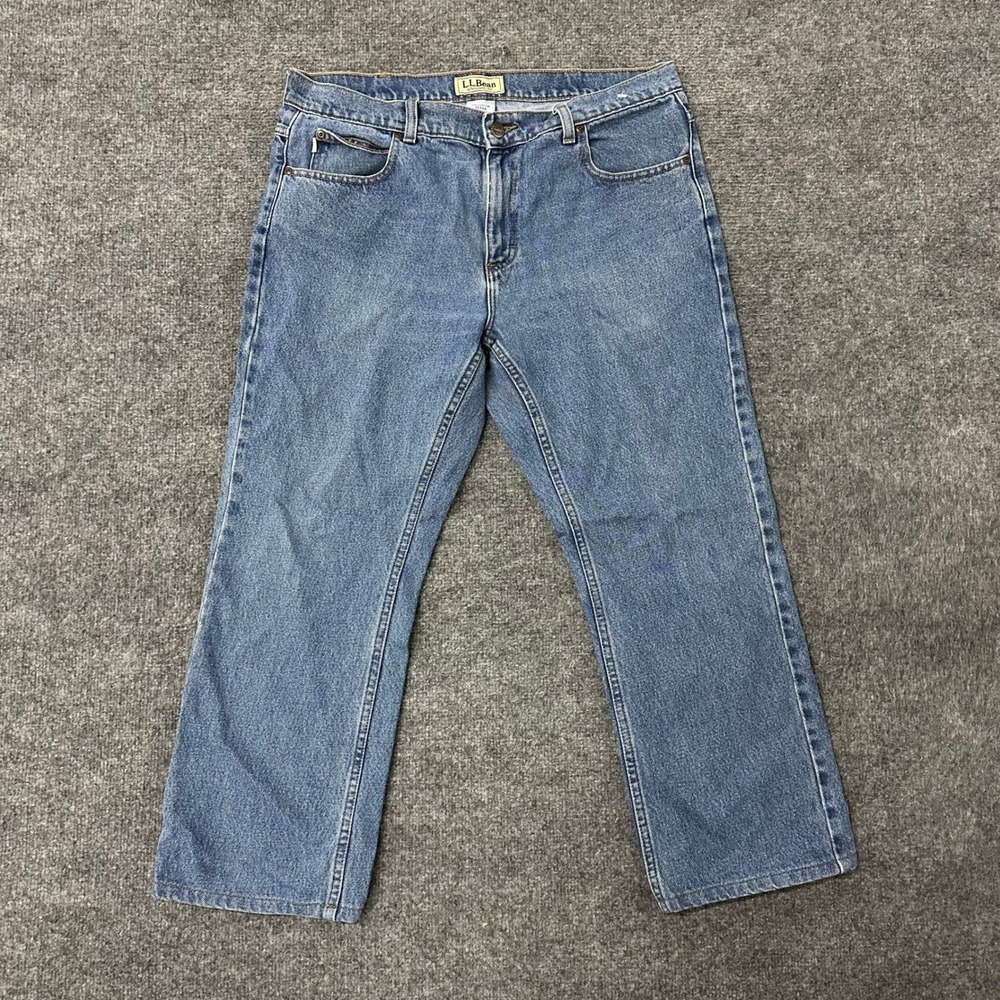 L.L. Bean Jeans Mens Size 35x28 Blue Cotton Standard Fit Straight Leg Denim